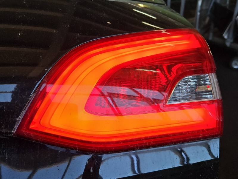 Ліхтар задній правий Peugeot 308 9678094880