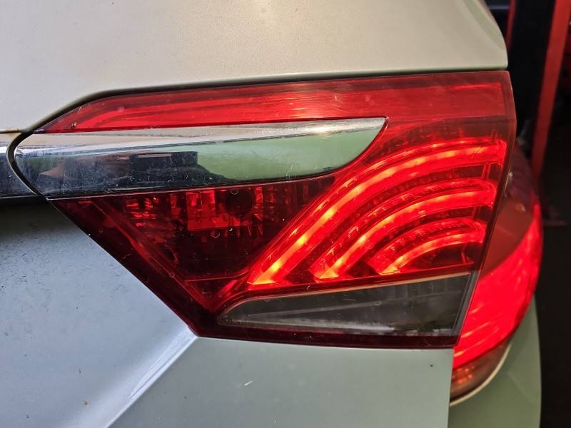 Ліхтар задній правий Hyundai I40 92404-3Z0