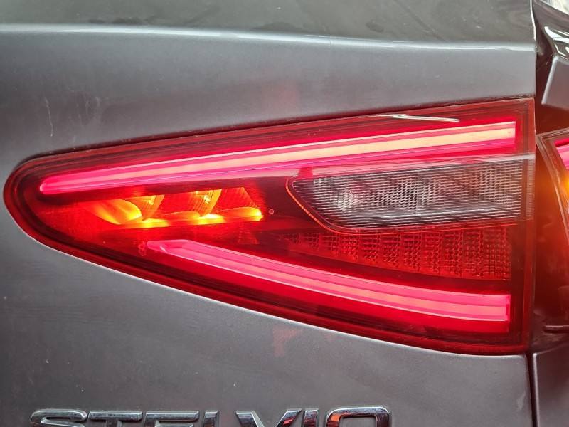 Ліхтар задній правий Alfa romeo Stelvio 505531800
