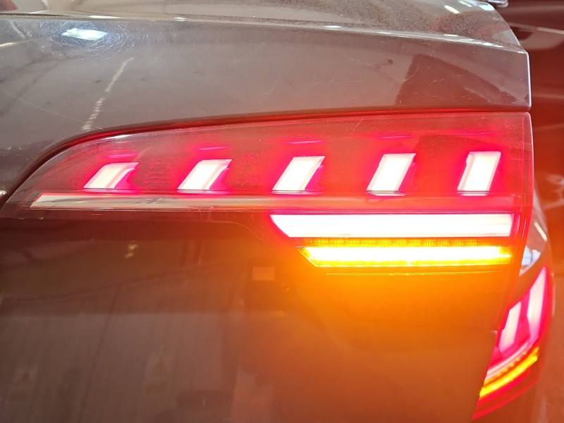 Ліхтар задній правий Audi A4 B9 8W9945094AA
