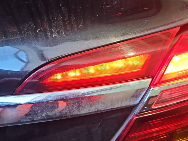 Ліхтар задній правий Opel Insignia 22756314
