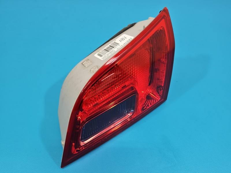 Ліхтар задній правий Opel Astra J 13282247