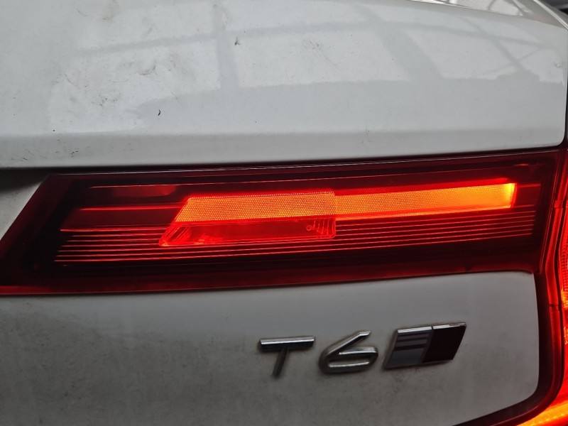 Фонарь задний правый Volvo S90 31420192