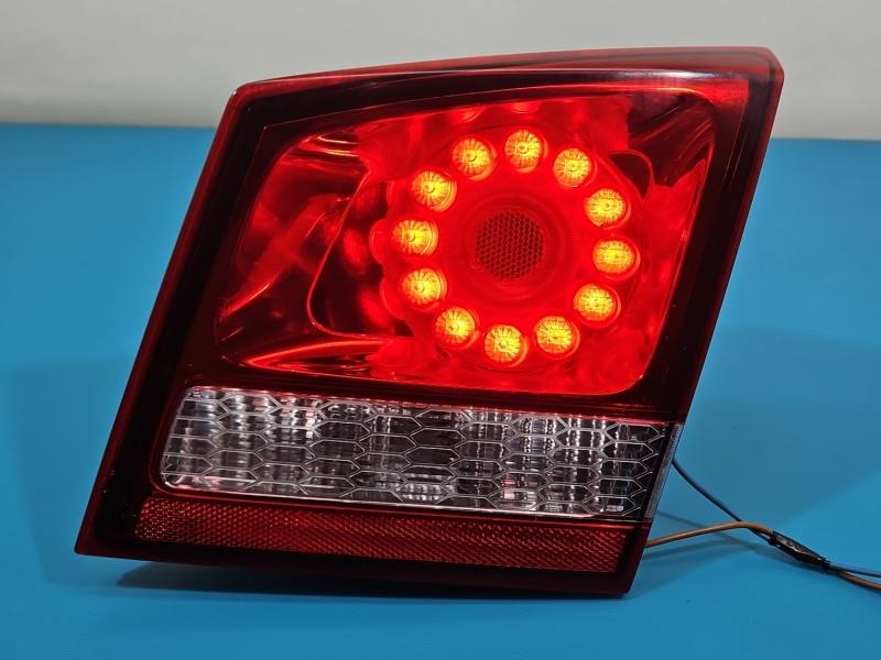 Ліхтар задній правий Fiat Freemont 68078516AE