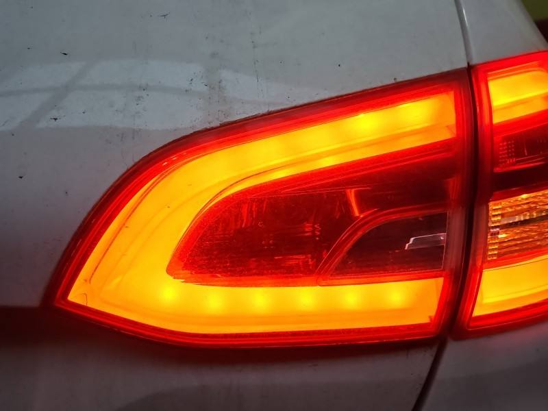 Ліхтар задній правий Peugeot 308 9678094880