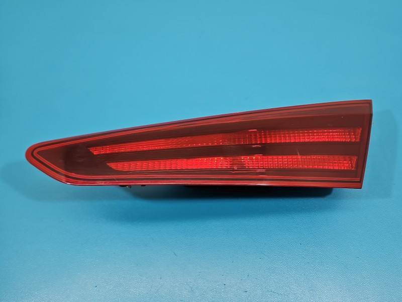 Ліхтар задній правий Hyundai Elantra 92404-F2500
