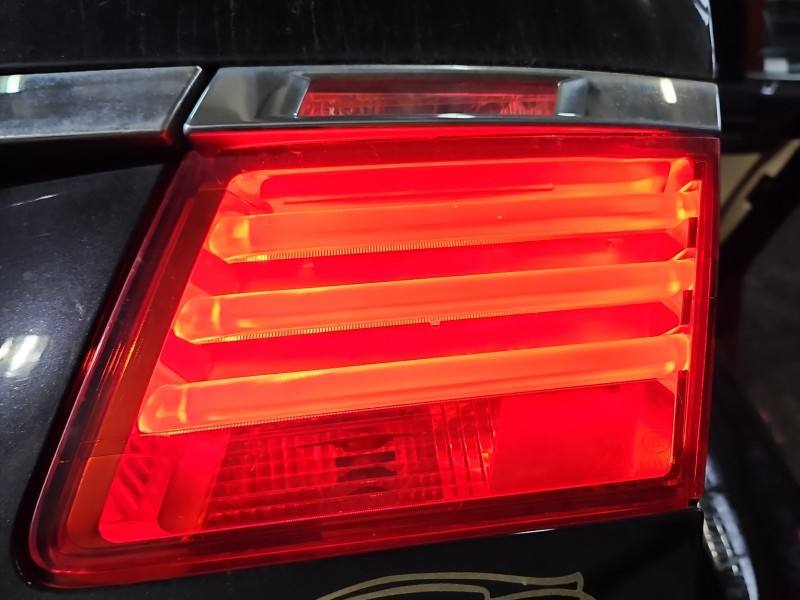 Ліхтар задній правий BMW 7 F01 7182206