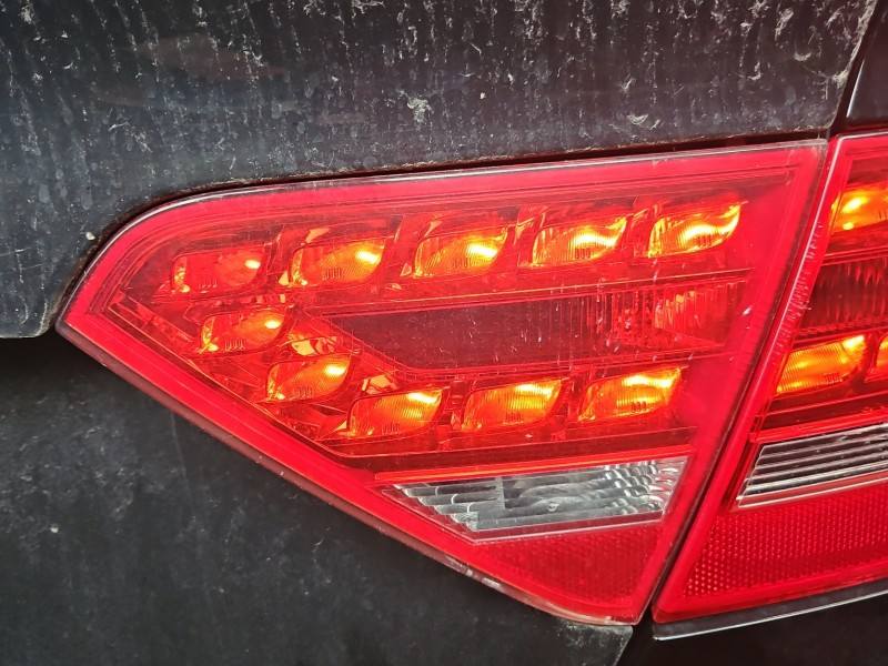 Ліхтар задній правий Audi A5 8T 8T0945094A