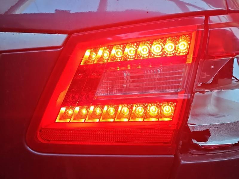 Ліхтар задній правий Mercedes E W212