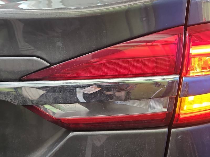 Ліхтар задній правий Ford Fusion HS73-13A602-AG