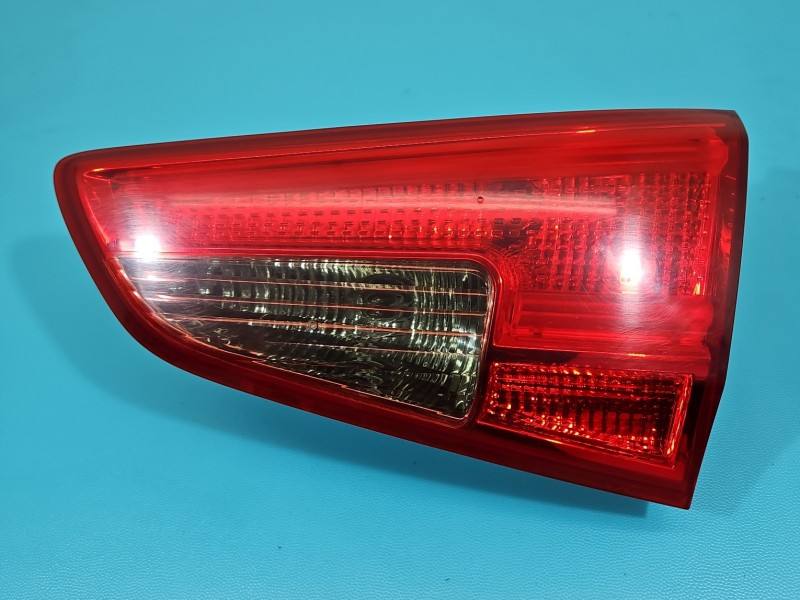 Ліхтар задній правий Kia Ceed 92404-A23