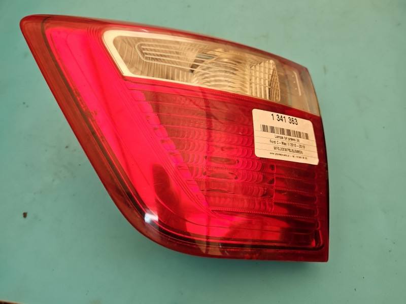 Ліхтар задній правий Ford C-Max AM51-13A602-BD