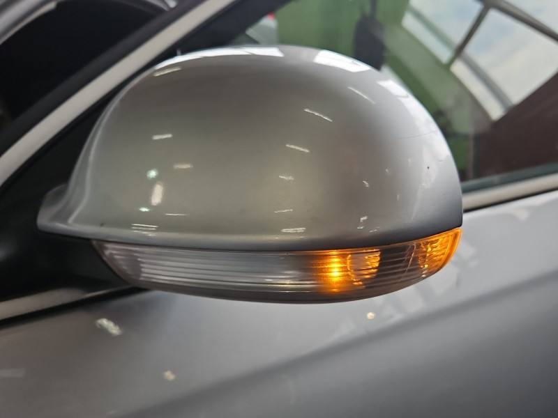 Дзеркало заднього виду ліве Volkswagen Jetta