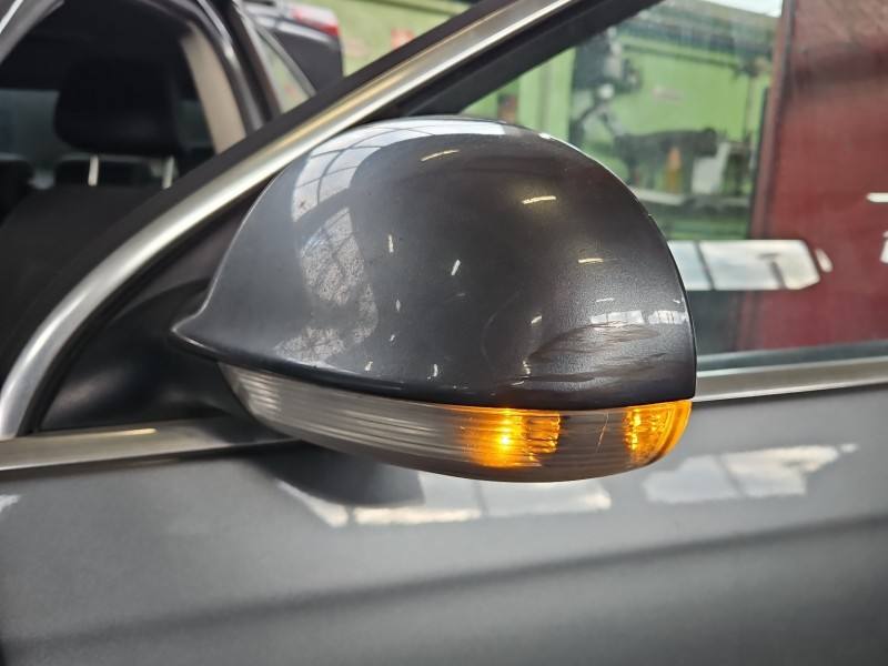 Дзеркало заднього виду ліве Volkswagen Jetta