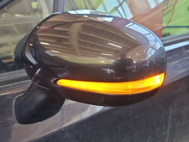 Дзеркало заднього виду ліве Suzuki Sx4 84702-61MK0-ZUR