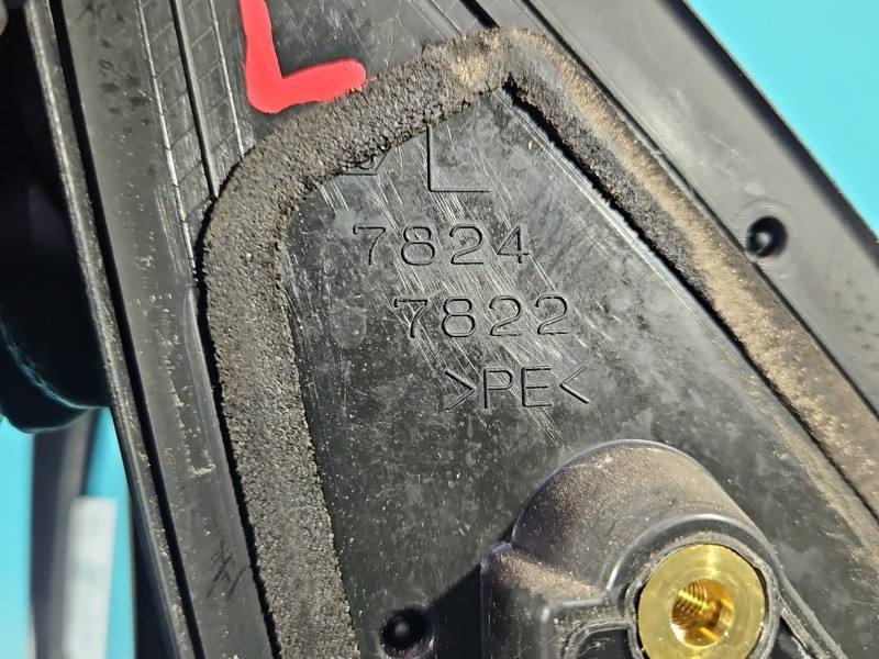 Дзеркало заднього виду ліве Toyota Rav4 — фото деталі 9
