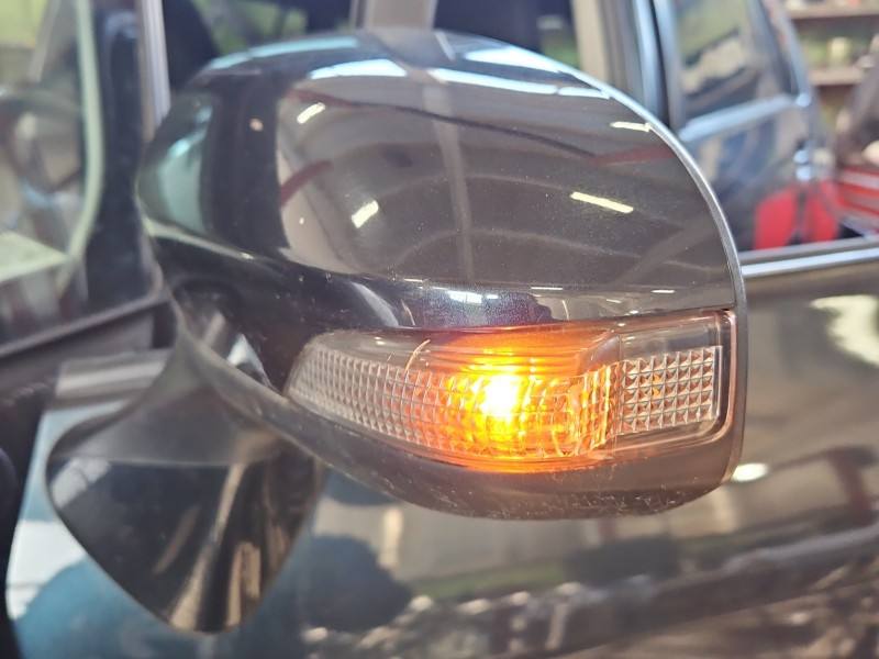 Дзеркало заднього виду ліве Toyota Verso