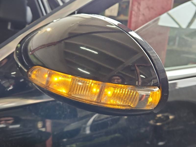 Дзеркало заднього виду ліве Mercedes S W221