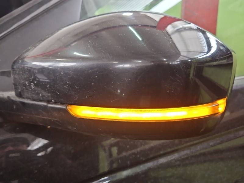 Дзеркало заднього виду ліве Land Rover Discovery