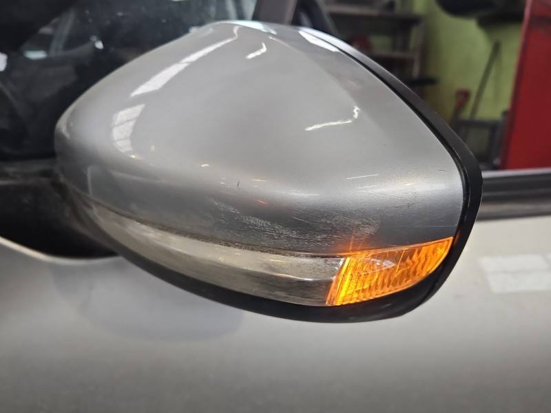 Дзеркало заднього виду ліве Peugeot 208
