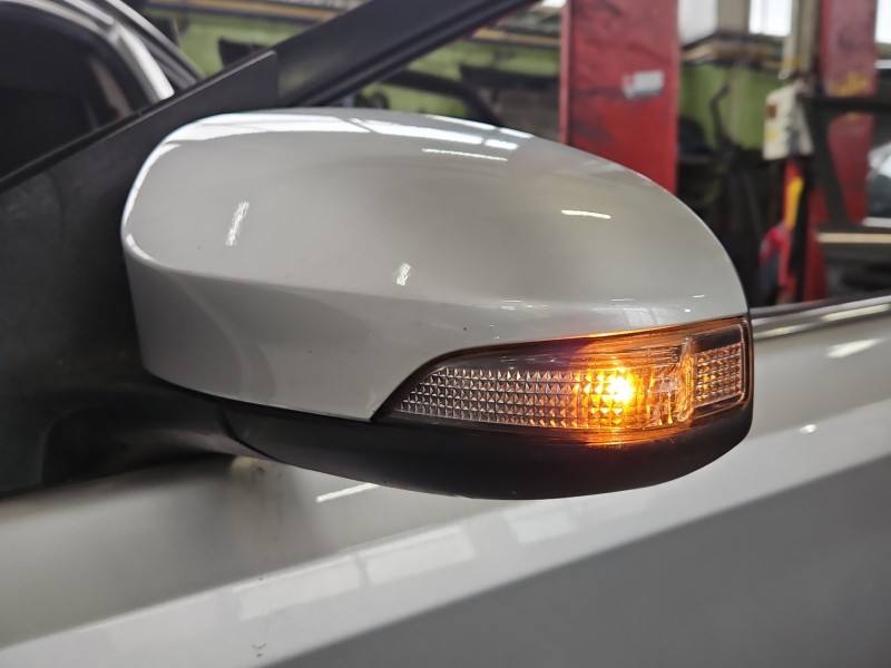 Дзеркало заднього виду ліве Toyota Auris