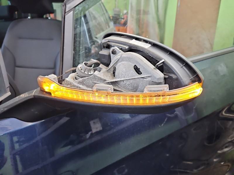 Дзеркало заднього виду ліве Volkswagen Golf 7