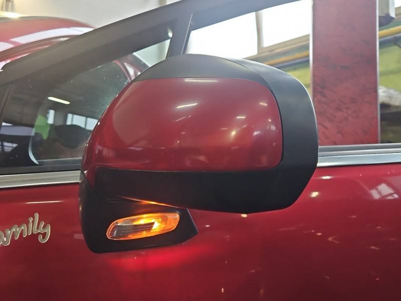 Дзеркало заднього виду ліве Peugeot 5008