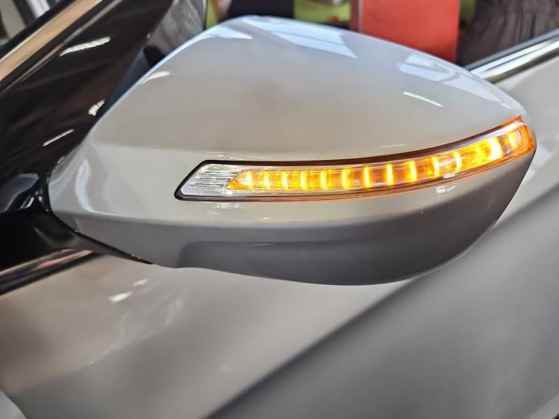 Дзеркало заднього виду ліве Hyundai I40