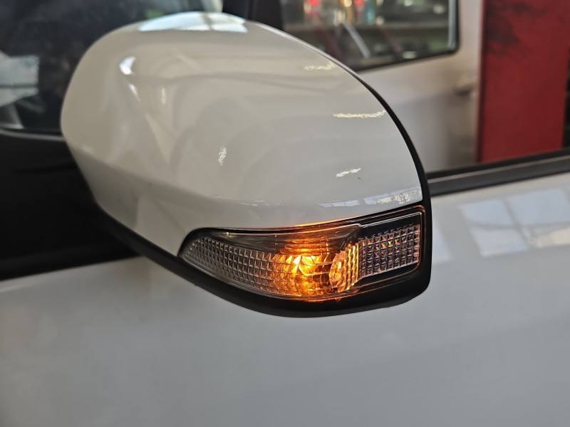 Дзеркало заднього виду ліве Toyota Yaris 3
