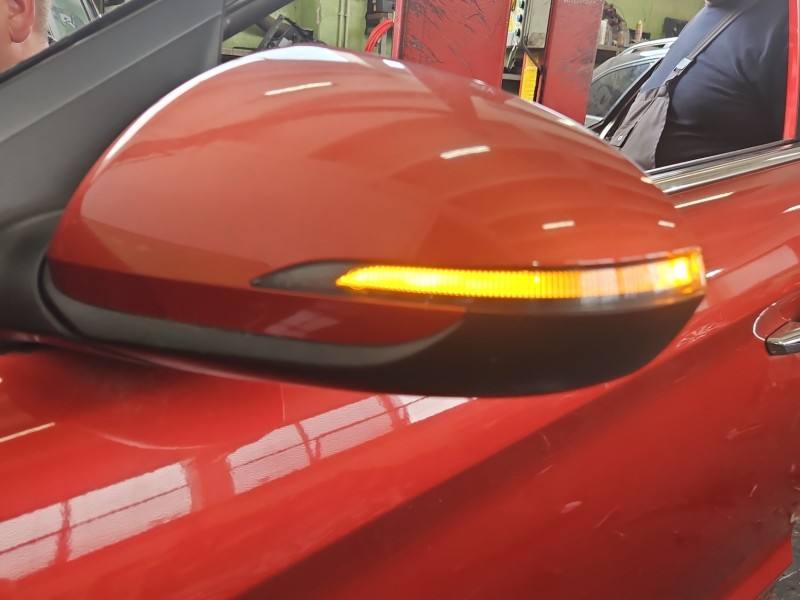 Дзеркало заднього виду ліве Hyundai Elantra