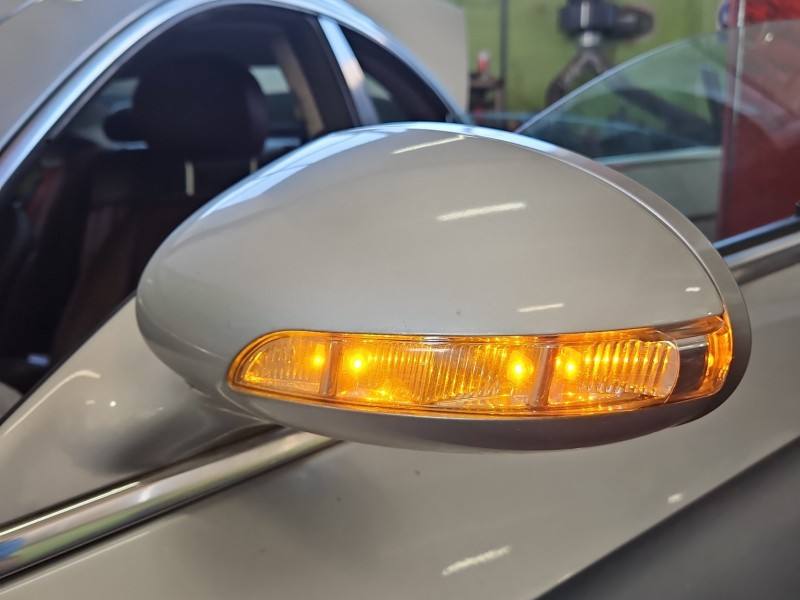 Дзеркало заднього виду ліве Mercedes CLS C219