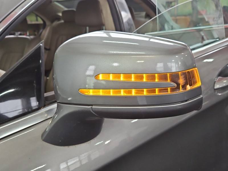 Дзеркало заднього виду ліве Mercedes CLS C218