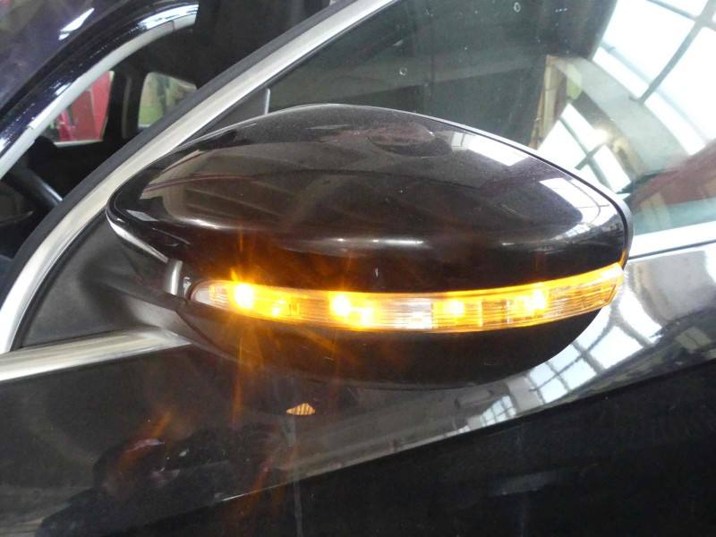 Дзеркало заднього виду ліве Volkswagen Passat B7 — фото деталі 9