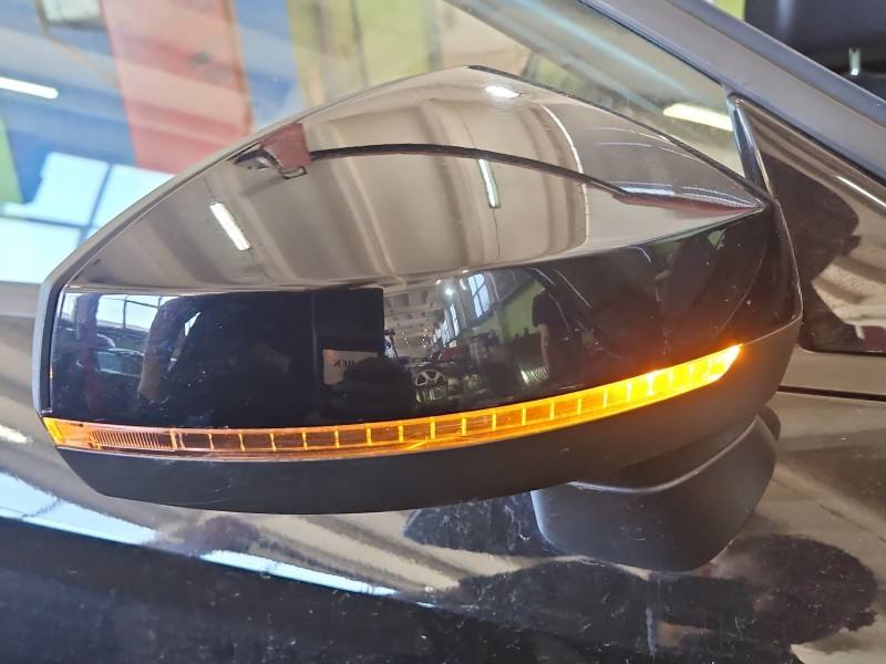 Дзеркало заднього виду праве Audi A3 8V