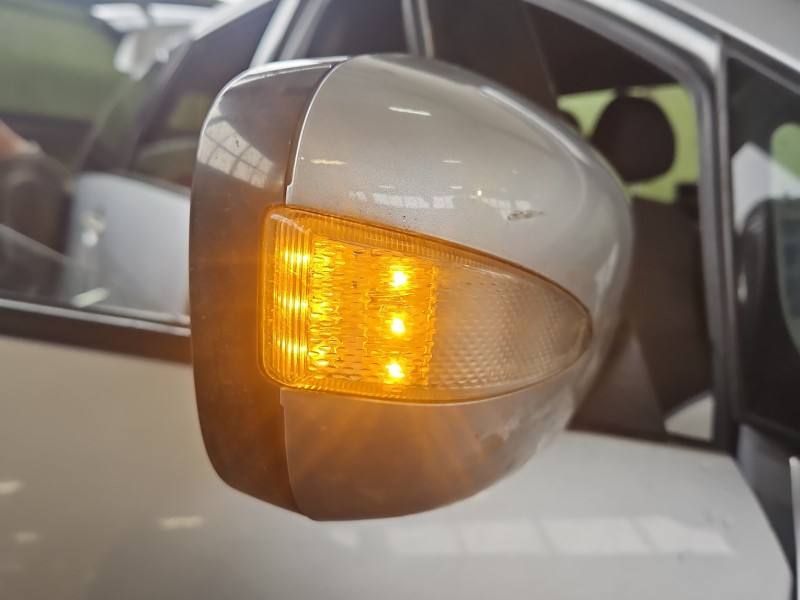 Дзеркало заднього виду праве Mitsubishi Grandis