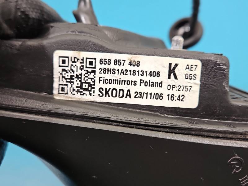 Дзеркало заднього виду праве Skoda Kamiq 658857408 — фото деталі 11