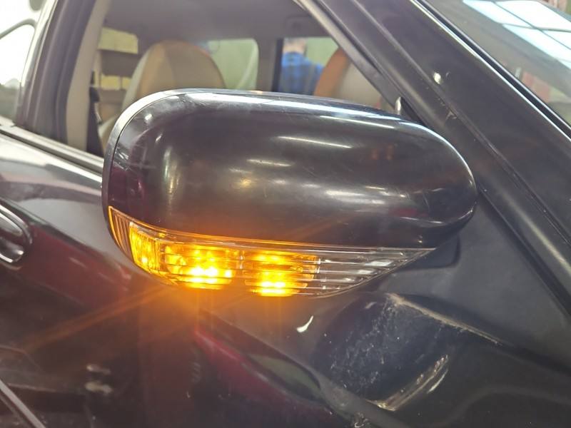 Дзеркало заднього виду праве Subaru Legacy