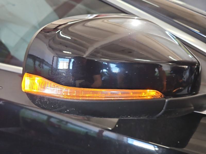 Дзеркало заднього виду праве Volvo V40 31442241