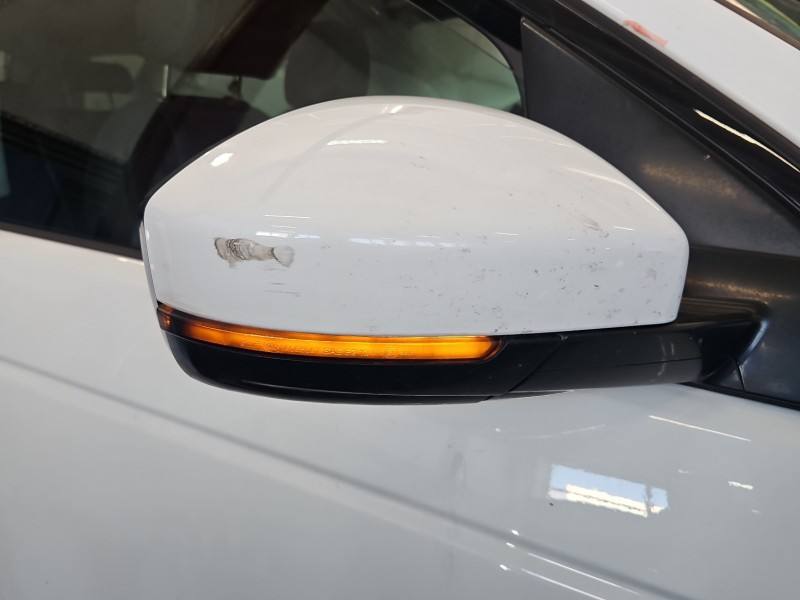 Дзеркало заднього виду праве Land Rover Discovery