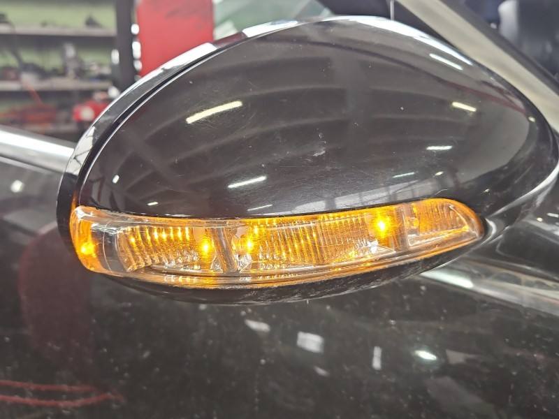 Дзеркало заднього виду праве Mercedes S W221