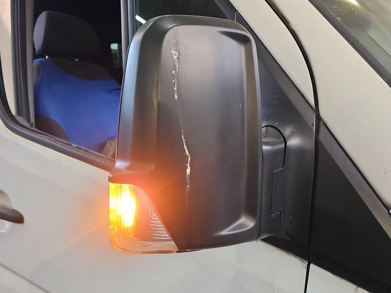 Дзеркало заднього виду праве Volkswagen Crafter