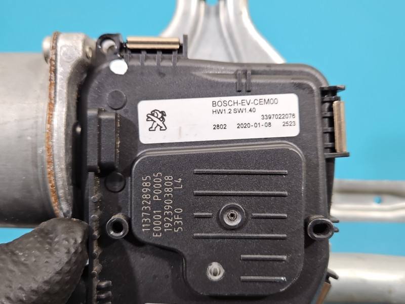 Трапеція двірників механізм склоочисника Peugeot 3008 9824762480 — фото деталі 6