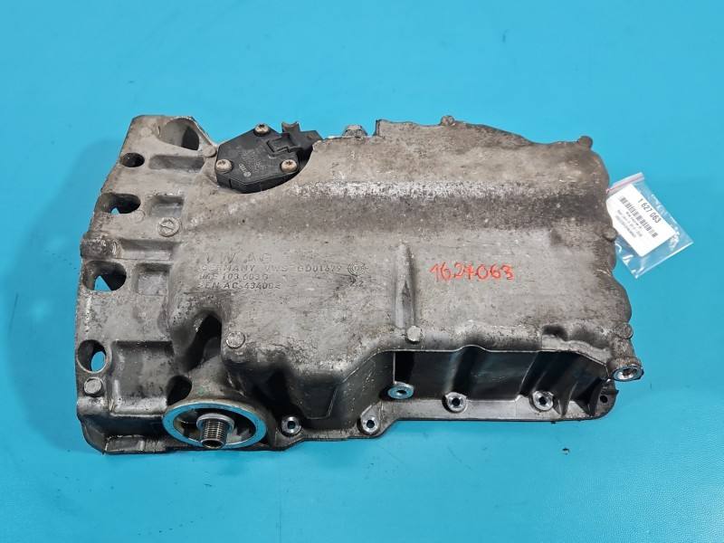 Масляный поддон двигателя Seat Leon 04E103603G