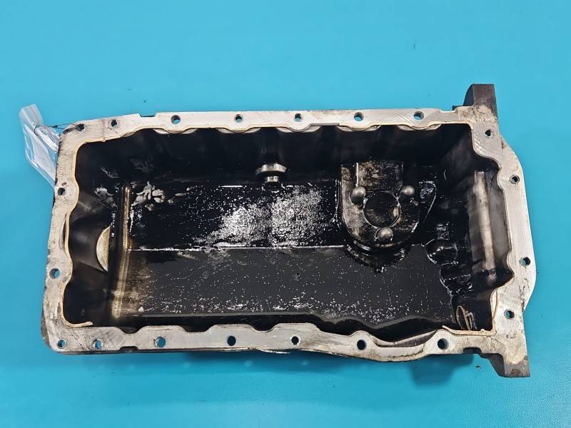 Масляный поддон двигателя Seat Ibiza 038103603N — фото детали 4