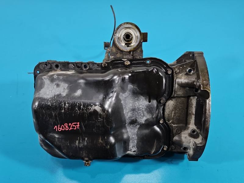 Масляный поддон двигателя Hyundai Ix35 21414-25010