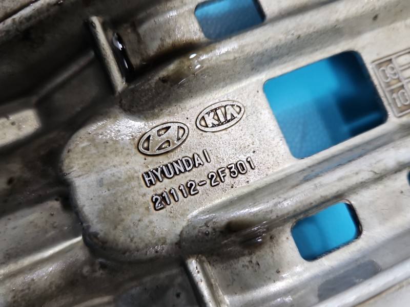 Масляный поддон двигателя Hyundai Ix35 21112-2F301 — фото детали 2