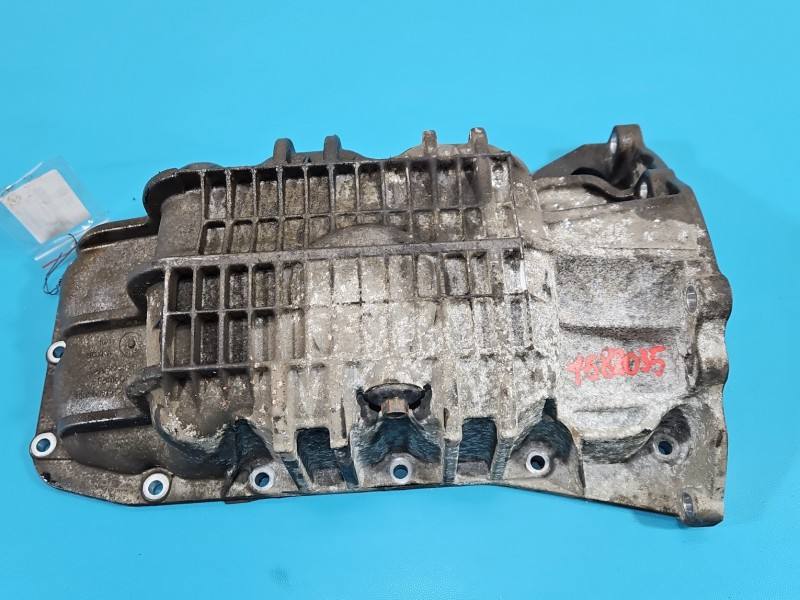 Масляный поддон двигателя Ford Focus 98MM6675