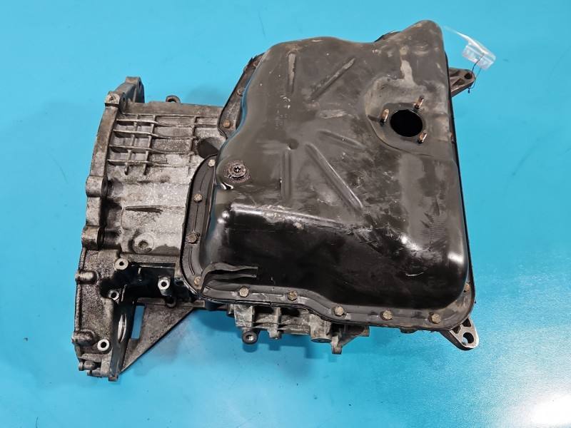 Масляний піддон двигуна Audi Q7 057103603BE