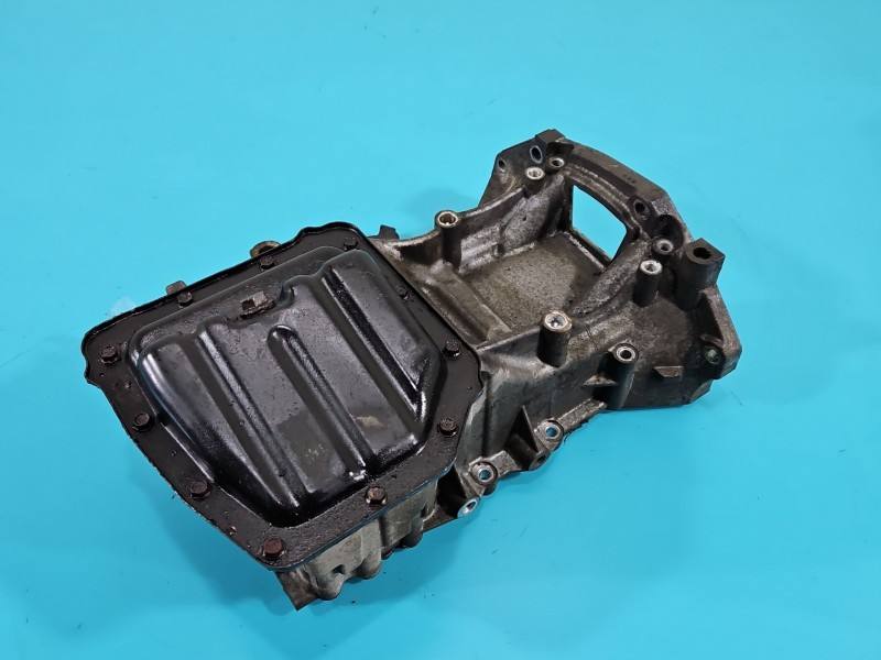 Масляний піддон двигуна Hyundai I20 21135-2B020