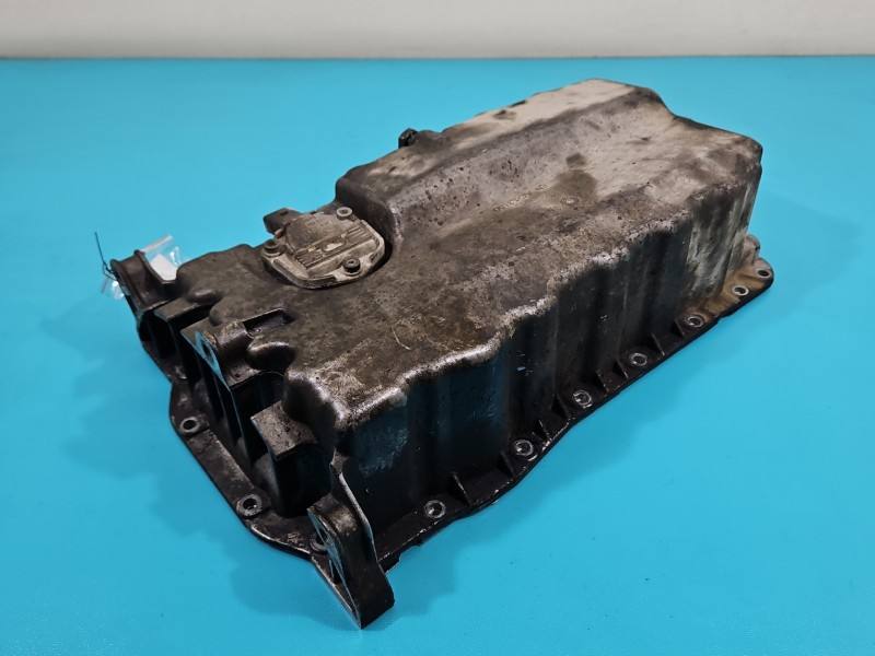 Масляний піддон двигуна Volkswagen Touran 038103603AG